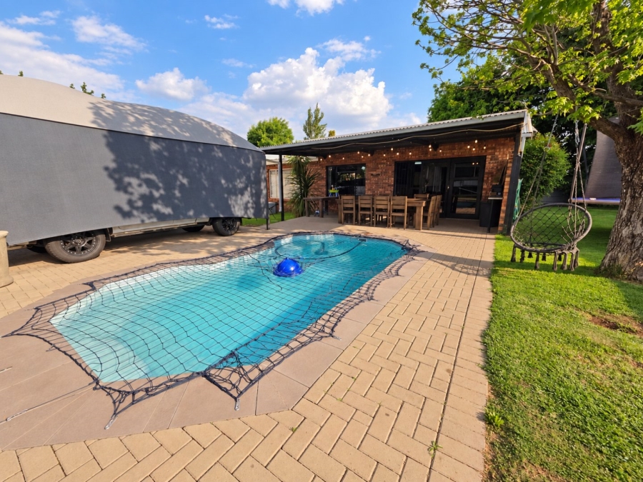 4 Bedroom Property for Sale in Bayswater Free State